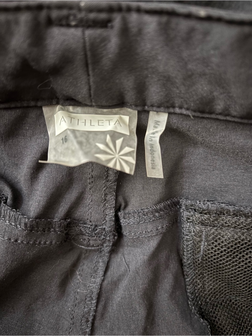 Athleta black outdoor sports pants. Size 16 - Picture 6 of 6